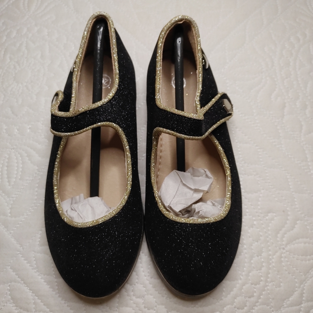 Sparkly Black & Gold Little Girls Flats